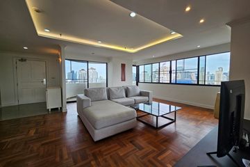 Condo for rent in Khlong Toei Nuea, Bangkok near MRT Phetchaburi