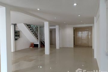 2 Bedroom Townhouse for rent in Thung Wat Don, Bangkok near BTS Surasak