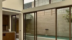 4 Bedroom Townhouse for sale in Adler Chan Road, Wat Phraya Krai, Bangkok