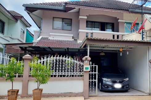 3 Bedroom Townhouse for sale in Mae Hia, Chiang Mai