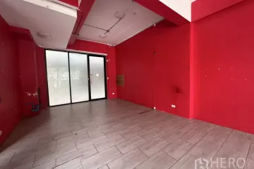 Commercial for rent in Rong Mueang, Bangkok near MRT Hua Lamphong