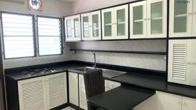 3 Bedroom Condo for rent in The Waterford Condominium, Khlong Tan Nuea, Bangkok near BTS Thong Lo