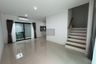3 Bedroom Townhouse for rent in Tha It, Nonthaburi