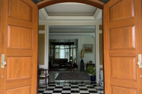 4 Bedroom Villa for sale in Golden Heritage, Bang Ramat, Bangkok