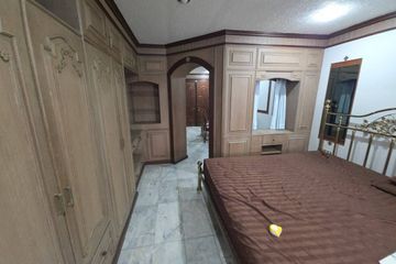 1 Bedroom Condo for sale in ITF Silom Palace, Suriyawong, Bangkok near BTS Chong Nonsi