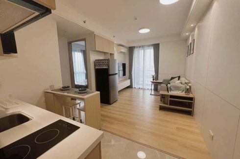 1 Bedroom Condo for rent in Regal Condo Sathorn - Naradhiwas, Thung Maha Mek, Bangkok