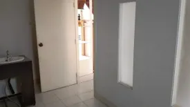 3 Bedroom Townhouse for sale in Baan Klang Muang Rama 9 - Srinakarin, Suan Luang, Bangkok near MRT Khlong Kalantan