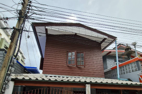 2 Bedroom House for sale in Sam Sen Nok, Bangkok near MRT Phawana