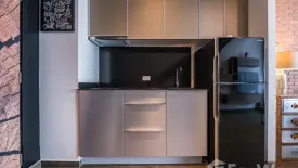 1 Bedroom Condo for rent in The Lofts Ekkamai, Phra Khanong, Bangkok near BTS Ekkamai