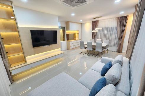 4 Bedroom House for rent in Samrong Nuea, Samut Prakan near MRT Thipphawan