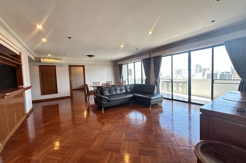 3 Bedroom Apartment for rent in Royal Kensington Mansion, Phra Khanong Nuea, Bangkok