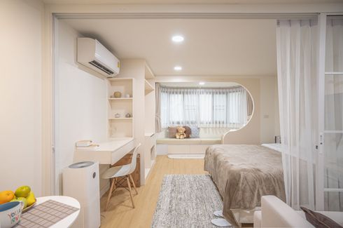 1 Bedroom Condo for sale in Hillside 2 Condominium, Suthep, Chiang Mai