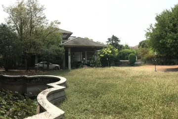 Land for sale in Talat Khwan, Nonthaburi near MRT Ministry of Public Health