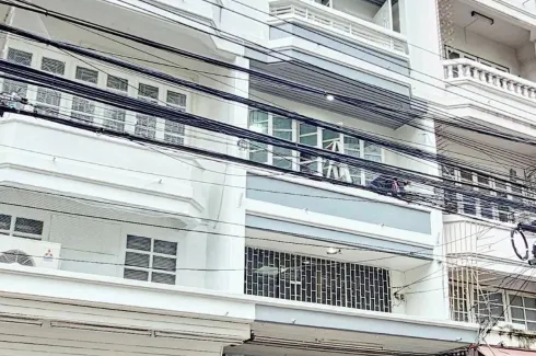 3 Bedroom Townhouse for sale in Thung Song Hong, Bangkok near MRT Government Complex