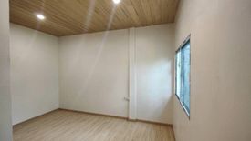 3 Bedroom Townhouse for sale in Rinthong Sukhumvit 115, Thepharak, Samut Prakan near BTS Pu Chao