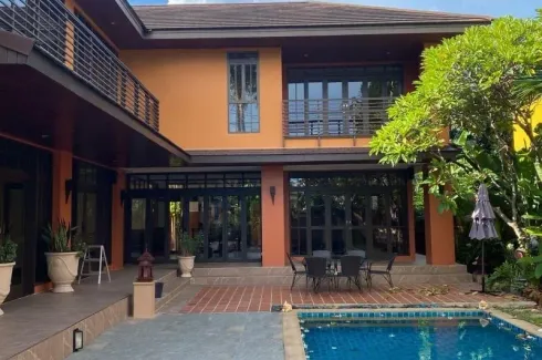 5 Bedroom House for rent in Panya Village Pattanakarn, Suan Luang, Bangkok