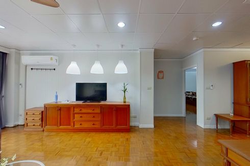 2 Bedroom Apartment for rent in Aramvej Apartment, Khlong Tan Nuea, Bangkok near BTS Phrom Phong