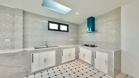 3 Bedroom Townhouse for sale in Chalong, Phuket