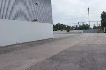 Warehouse / Factory for rent in Khlong Toei, Bangkok near BTS Asoke