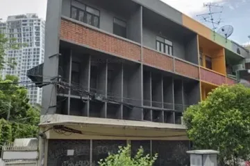 Commercial for rent in Phra Khanong Nuea, Bangkok