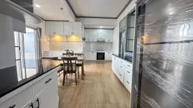 3 Bedroom Apartment for rent in KC Court, Khlong Tan Nuea, Bangkok