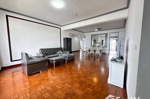 3 Bedroom Apartment for rent in KC Court, Khlong Tan Nuea, Bangkok