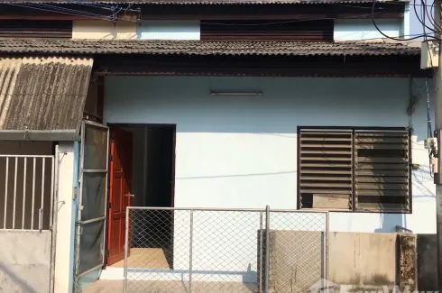 2 Bedroom Townhouse for sale in Baan Sawang Nakhon, Nong Pa Khrang, Chiang Mai
