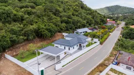 3 Bedroom Villa for sale in Nong Kae, Prachuap Khiri Khan