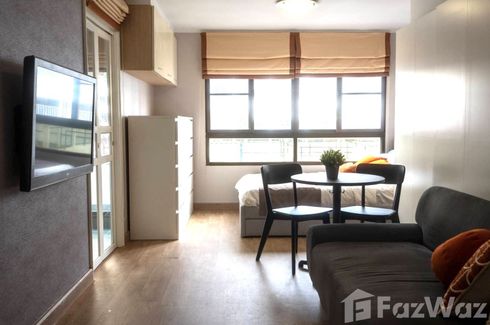 1 Bedroom Condo for rent in Thung Maha Mek, Bangkok near BTS Sala Daeng