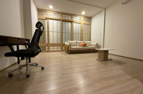 Condo for rent in XT Phayathai, Thanon Phaya Thai, Bangkok near BTS Phaya Thai