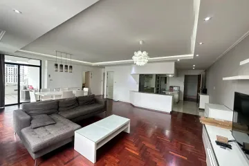 2 Bedroom Condo for rent in The Prestige 49, Khlong Tan Nuea, Bangkok near BTS Thong Lo