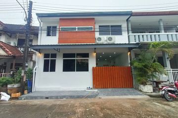 3 Bedroom Townhouse for sale in Anuphat Manorom Village, Wichit, Phuket