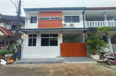 3 Bedroom Townhouse for sale in Anuphat Manorom Village, Wichit, Phuket