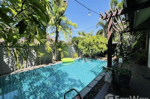 4 Bedroom Villa for sale in Rawai, Phuket