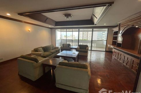 3 Bedroom Condo for rent in Govind Tower, Khlong Toei Nuea, Bangkok near BTS Nana