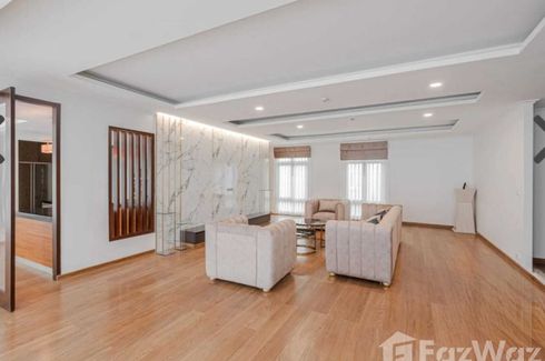 3 Bedroom Condo for rent in Wattana Suite, Khlong Toei Nuea, Bangkok near MRT Sukhumvit