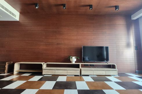 2 Bedroom Condo for rent in Thung Wat Don, Bangkok near BTS Saint Louis