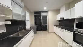 3 Bedroom Condo for rent in Khlong Toei Nuea, Bangkok near MRT Sukhumvit