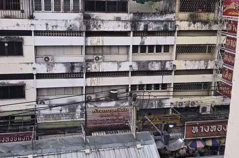 Commercial for rent in Chang Moi, Chiang Mai