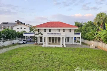 3 Bedroom House for rent in Pa Daet, Chiang Mai