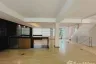 1 Bedroom Commercial for rent in Sam Sen Nok, Bangkok near MRT Sutthisan
