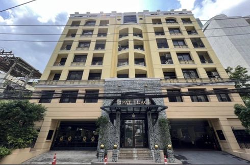 1 Bedroom Condo for sale in Pipat Place, Silom, Bangkok near BTS Chong Nonsi