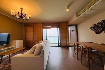2 Bedroom Condo for sale in Zire Wongamat, Na Kluea, Chonburi