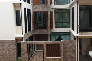 4 Bedroom House for rent in Khlong Tan, Bangkok near BTS Phrom Phong