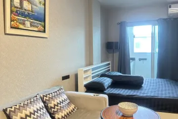 1 Bedroom Condo for sale in Huai Khwang, Bangkok near MRT Huai Khwang