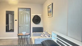 1 Bedroom Condo for sale in Huai Khwang, Bangkok near MRT Huai Khwang