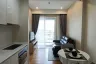 1 Bedroom Condo for rent in The Saint Residences, Chom Phon, Bangkok near MRT Phahon Yothin