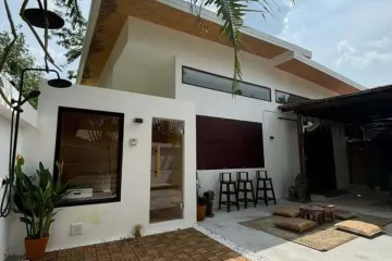2 Bedroom House for rent in Pa Khlok, Phuket