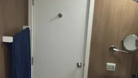 1 Bedroom Condo for sale in Blossom Condo @ Sathorn-Charoenrat, Yan Nawa, Bangkok near BTS Surasak