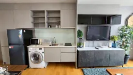 2 Bedroom Condo for rent in Noble Revo Silom, Silom, Bangkok near BTS Surasak